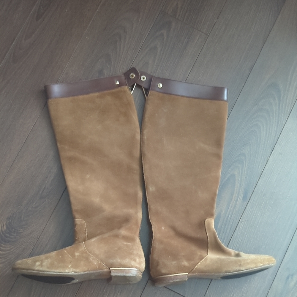 Caroline Herrera Suede Leather Riding Boots - Picture 2 of 16